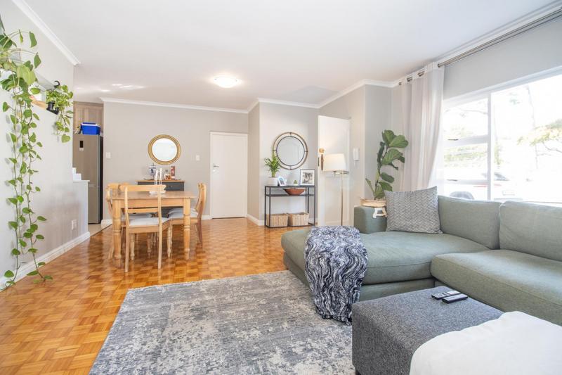 To Let 3 Bedroom Property for Rent in Meadowridge Western Cape